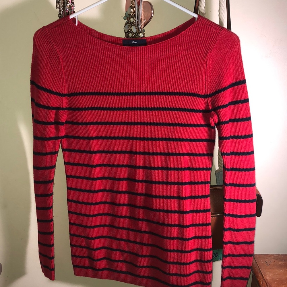 gap sweater!